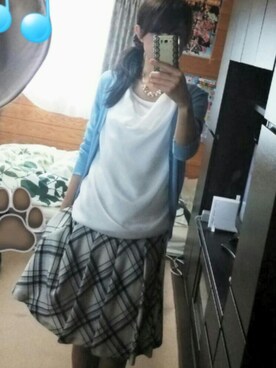 「pierrotのアイテム（カーディガン/ボレロ、ブルー系）」を使った、chiharuさん（レディース・158cm）の秋コーディネート