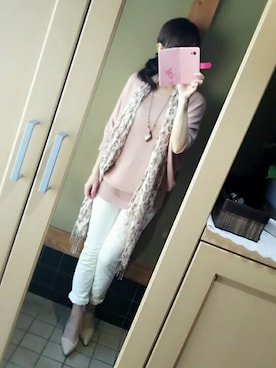 「UNIQLO（ユニクロ）のアイテム（その他パンツ、ホワイト系）」を使った、chiharuさん（レディース・158cm）の春コーディネート