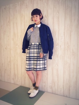 「襟付きトップス」｜「アイテム（ブルゾン）」を使った、レトロガール ソラリアプラザ店さん（レディース・156cm）の秋コーディネート