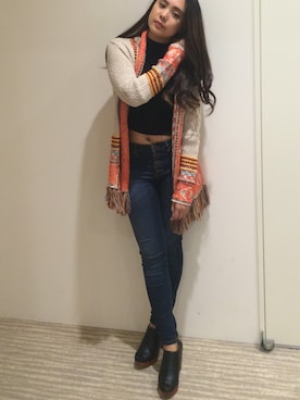「Desigual（デシグアル）のアイテム（カーディガン/ボレロ）」を使った、Naomi Takahashiさん（レディース・165cm）の秋コーディネート