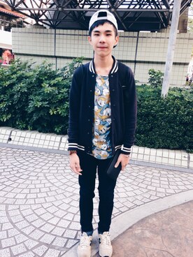 「PULL&BEAR（プルアンドベア）のアイテム（キャップ）」を使った、Adam Tsengさん（メンズ・170cm）の冬コーディネート