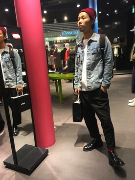 「Lui's（ルイス）のアイテム（ニットキャップ/ビーニー）」を使った、makopontassさん（メンズ・175cm）の秋コーディネート
