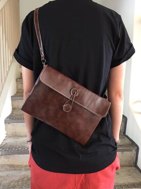 「the urban loftのアイテム（クラッチバッグ、ブラウン系）」を使った、TheUrbanLoftさん（メンズ・168cm）の冬コーディネート