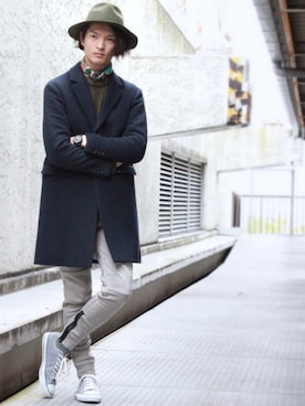 「nonnative（ノンネイティブ）のアイテム（アナログ腕時計）」を使った、KURE.さん（メンズ・174cm）の冬コーディネート
