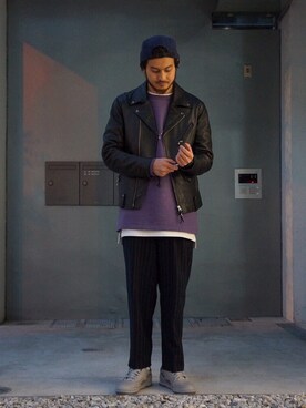 ライダースジャケットを使った「紫」の人気ファッションコーディネート 