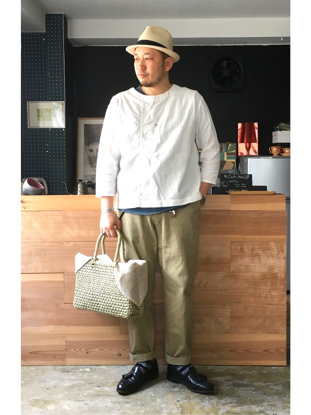 「休日スタイル、夏、シンプル、白Tシャツ、タッセルローファー、今日のコーデ」｜「HIGHERのアイテム（ハット、ベージュ系）」を使った、yoheiさん（メンズ・175cm）の夏コーディネートの1枚目の写真
