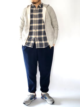 「weac.（ウィークス）のアイテム（パンツ）」を使った、yoheiさん（メンズ・175cm）の秋コーディネート