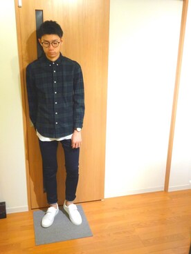 「NANO universe（ナノユニバース）のVINTAGEジョグデニム（デニムパンツ）」を使った、お気のdogさん（メンズ・176cm）の秋コーディネート