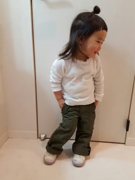 「カーゴパンツ」｜Hanaさん（キッズ・80cm）の春コーディネート