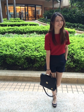 「JIMMY CHOO（ジミーチュウ）のアイテム（その他シューズ）」を使った、siuhauyuさん（レディース・163cm）の夏コーディネート