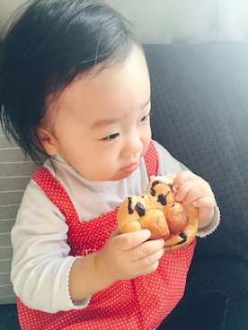 「アイテム（キャミソール、レッド系）」を使った、konatu さん（キッズ・80cm）の冬コーディネート