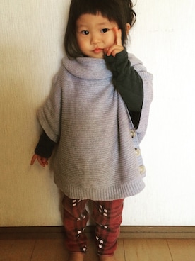 「OLD NAVY（オールドネイビー）のアイテム（ポンチョ）」を使った、めぐみんさん（キッズ・90cm）の冬コーディネート