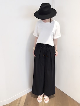 「HARE（ハレ）のアイテム（ピアス（両耳用））」を使った、Axxbimilさん（レディース・165cm）の夏コーディネート