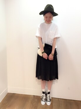 「HARE（ハレ）のアイテム（ピアス（両耳用））」を使った、Axxbimilさん（レディース・165cm）の夏コーディネート