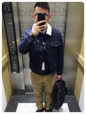 「LACOSTE」｜「アイテム（デニムジャケット）」を使った、施政次さん（メンズ・178cm）の冬コーディネート