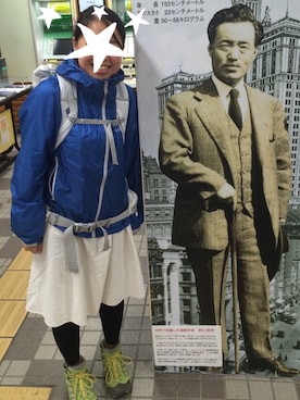 「アイテム（マウンテンパーカー、ブルー系）」を使った、ちえさん（レディース・155cm）の秋コーディネート