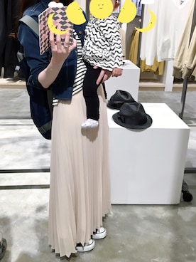 「H&M（エイチ・アンド・エム）のアイテム（ワンピース/ドレス、ホワイト系）」を使った、CHI♡さん（レディース・154cm）の春コーディネート