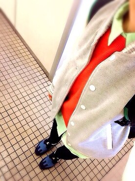 「学校」｜「アイテム（スタジャン）」を使った、ほんださん（レディース・150cm）の冬コーディネート