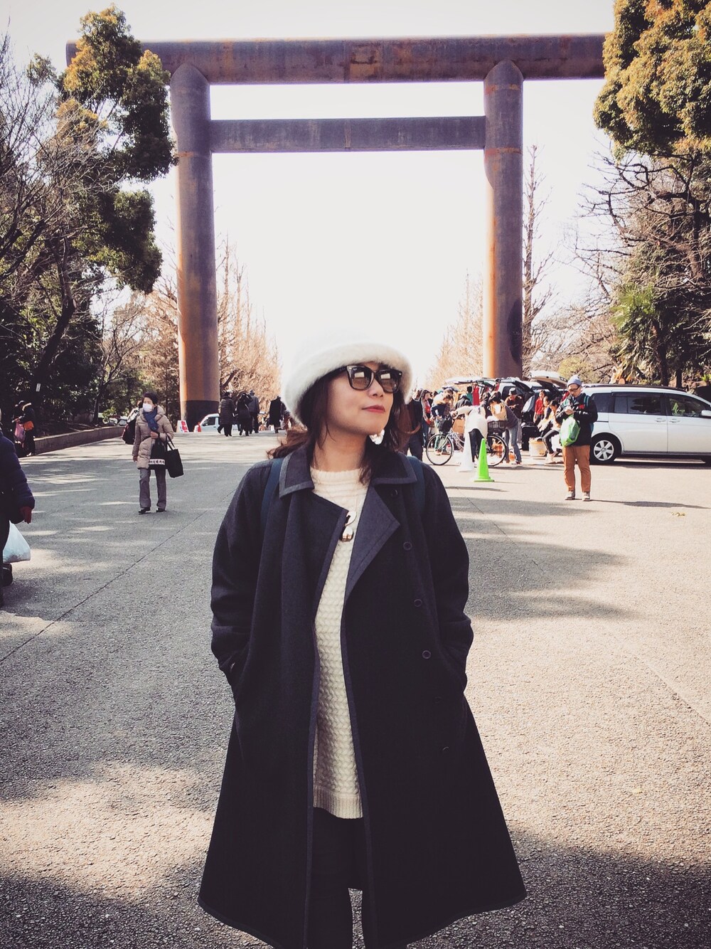 「H&M、ray ban、YSL」｜「Ray-Banのアイテム（サングラス、ブラック系）」を使った、Orange Milkさん（レディース・157cm）の春コーディネートの1枚目の写真