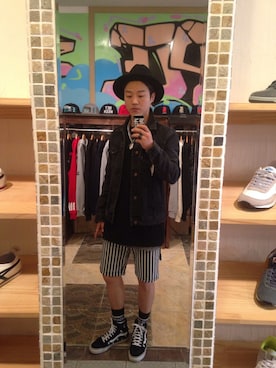 「TOPMAN（トップマン）のアイテム（レッグウェア）」を使った、BetweenUSさん（メンズ・174cm）の秋コーディネート