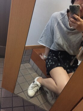 「ZARA（ザラ）のアイテム（その他パンツ、ブルー系）」を使った、tofuさん（レディース）の秋コーディネート