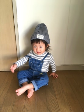 「リブニット」｜「アイテム（サロペット/オーバーオール）」を使った、RAYさん（キッズ・100cm）の秋コーディネート