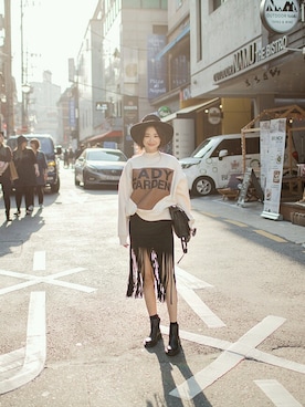 「アイテム（トップス、ベージュ系）」を使った、chuutaiwanさん（レディース・164cm）の秋コーディネート