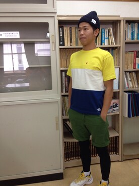 「THE NORTH FACE（ザノースフェイス）のアイテム（Tシャツ/カットソー、ホワイト系）」を使った、たけしさん（メンズ）の秋コーディネート