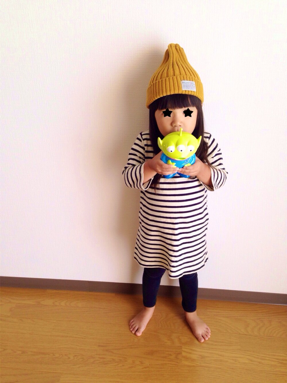「kids、ニット帽、無印良品」｜「無印良品のアイテム（チュニック、ホワイト系）」を使った、yu-kaさん（キッズ・100cm）の秋コーディネートの1枚目の写真