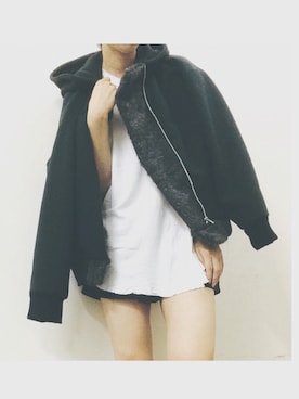 「SO（エスオー）のアイテム（ブルゾン）」を使った、manaさん（レディース・165cm）の夏コーディネート