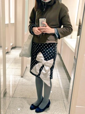 「keisuke kanda（ケイスケカンダ）のアイテム（スカート）」を使った、ミさん（レディース・163cm）の春コーディネート