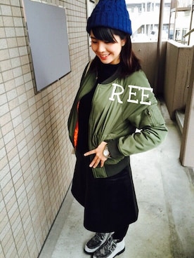 「レザースカート」｜「アイテム（スタジャン）」を使った、Reeさん（レディース・157cm）の冬コーディネート