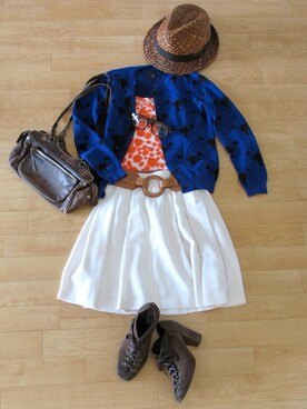 「nitca（ニトカ）のロブスタージャガード　カーディガン（カーディガン/ボレロ、ブルー系）」を使った、minamiさん（レディース・146cm）の春コーディネート