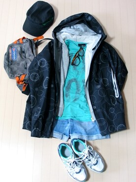 「NEW BALANCE（ニューバランス）のランニングシューズ（スニーカー、ホワイト系）」を使った、minamiさん（レディース・146cm）の春コーディネート