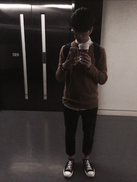 「:CHOCOOLATEのアイテム（パンツ）」を使った、Kelvin Chu さん（メンズ・168cm）の冬コーディネート