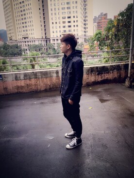 「survival（survival）のアイテム」を使った、王譯正さん（メンズ・184cm）の秋コーディネート