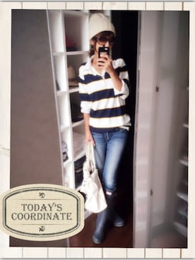 「ラガーシャツ」｜「アイテム（レインシューズ）」を使った、キャサさん（レディース・158cm）の秋コーディネート