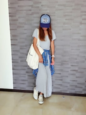 「AMERICAN EAGLE OUTFITTERS（アメリカン・イーグル・アウトフィッターズ）のアイテム（シャツ/ブラウス）」を使った、キャサさん（レディース・158cm）の秋コーディネート