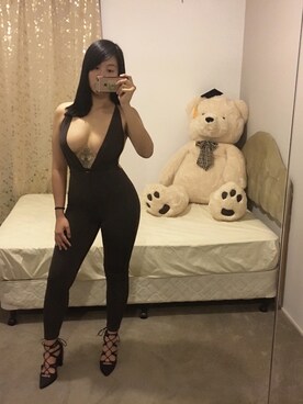 「アイテム（つなぎ/オールインワン、ブラウン系）」を使った、iamprettynerdyさん（レディース・170cm）の秋コーディネート