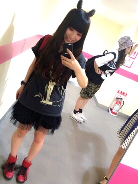 スカートを使った Ayamo の人気ファッションコーディネート 髪型 スーパーロングヘアー Wear