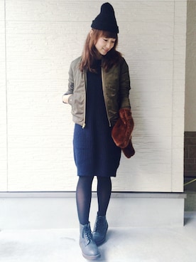 「ファークラッチ」｜「アイテム（ブルゾン）」を使った、SIZUさん（レディース・156cm）の冬コーディネート