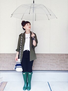 「BLACK BY MOUSSY（ブラックバイマウジー）のHUILA BLACK Denim（デニムパンツ）」を使った、SIZUさん（レディース・156cm）の夏コーディネート