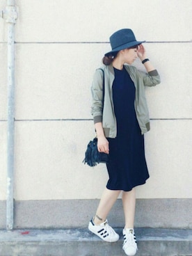 「green label relaxing（グリーンレーベルリラクシング）のアイテム（MA-1）」を使った、SIZUさん（レディース・156cm）の秋コーディネート