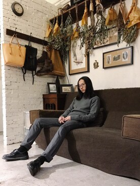 「EDIFICE（エディフィス）のアイテム（ブーツ）」を使った、Chung Sc Lamさん（メンズ・175cm）の冬コーディネート