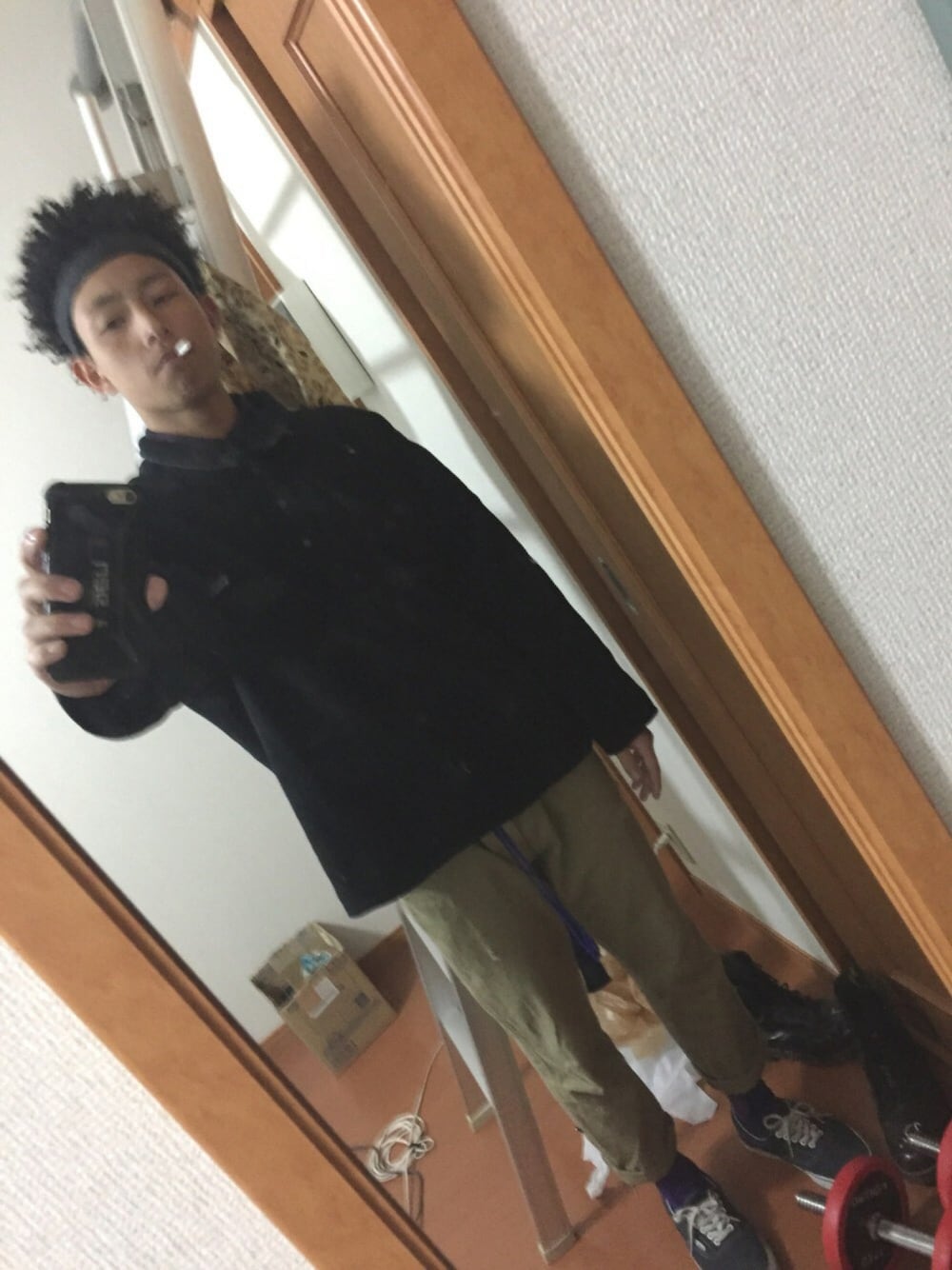 「patagoniaのアイテム（ジャケット/アウター、ブラック系）」を使った、ニーケさん（メンズ・173cm）の秋コーディネートの1枚目の写真