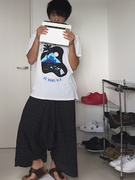 「H&M DIVIDED（エイチアンドエム　ディヴァイデッド）のアイテム（Tシャツ/カットソー、ホワイト系）」を使った、KUYAさん（メンズ・170cm）の夏コーディネート