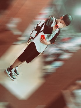 キモ・オタク・ざくろすさん（メンズ・174cm）の春コーディネート