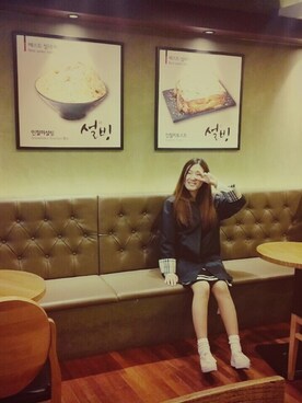 Hana Parkさんのコーディネート