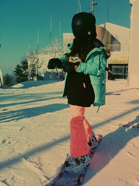 Hana Parkさんのコーディネート