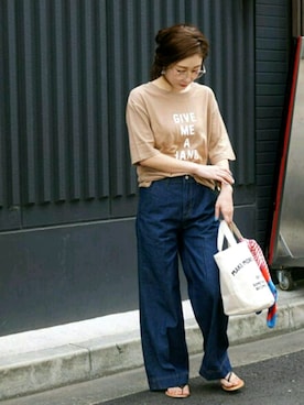 「K.growthのアイテム（デニムパンツ、ブルー系）」を使った、K.growthさん（レディース・168cm）の春コーディネート